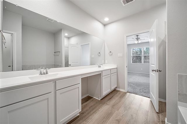 9295 Inland Leather Lane, Conroe, TX 77385