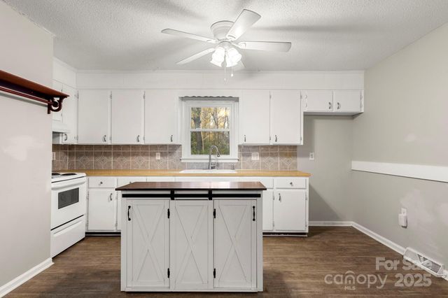 604 Cold Stream Circle, Chester, SC 29706