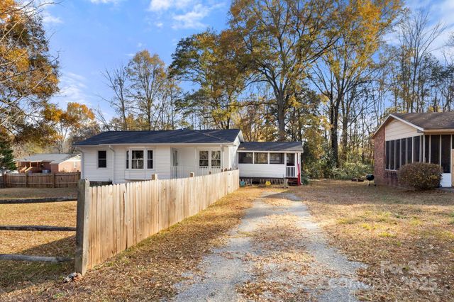 604 Cold Stream Circle, Chester, SC 29706
