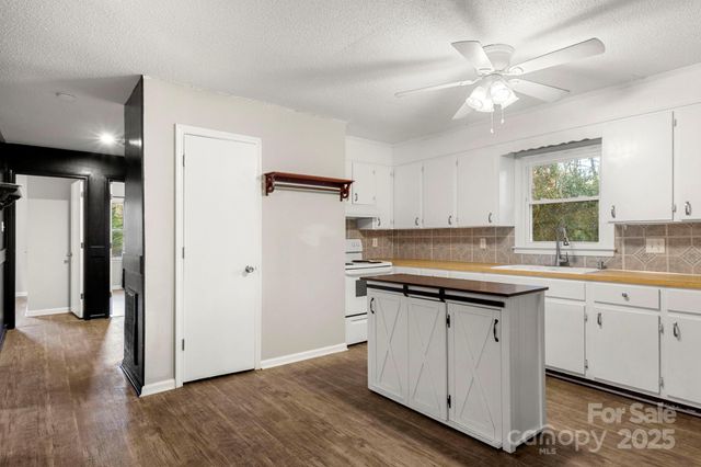 604 Cold Stream Circle, Chester, SC 29706