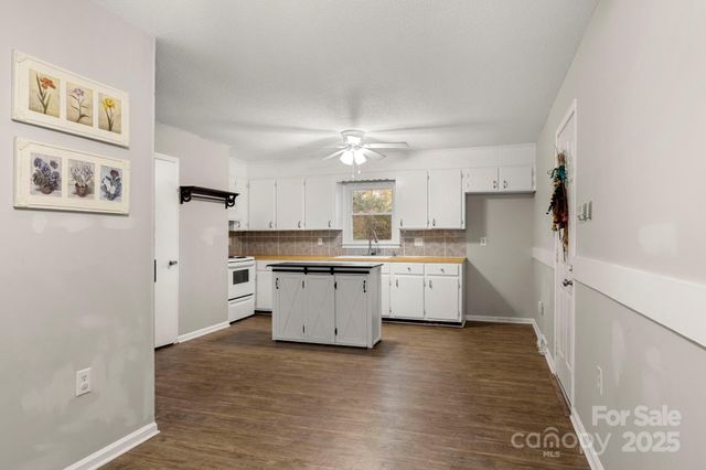 604 Cold Stream Circle, Chester, SC 29706