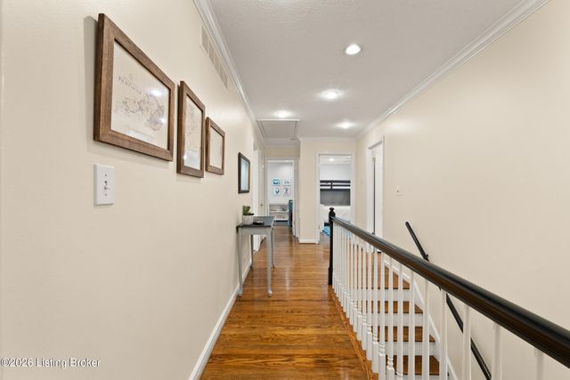 5905 Grayson Ct, Louisville, KY 40222
