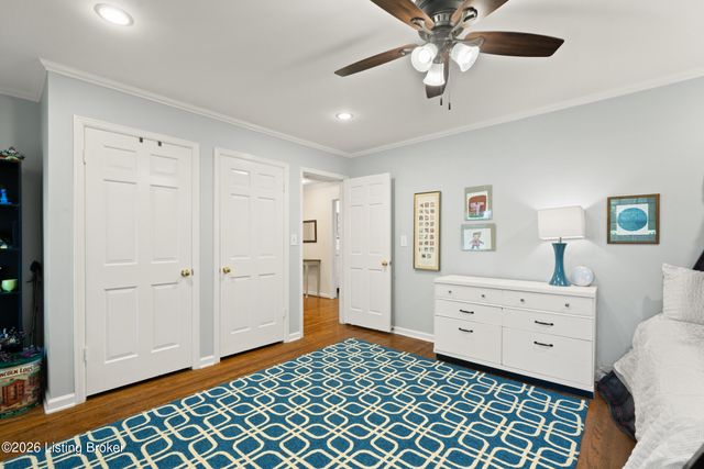 5905 Grayson Ct, Louisville, KY 40222
