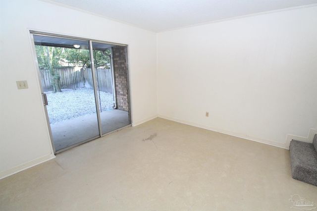 6322 Harvard Ct, Pensacola, FL 32504