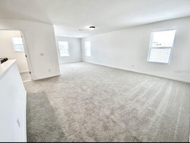 924 AVENAL LANE, Davenport, FL 33837