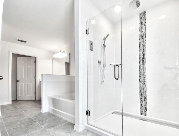 924 AVENAL LANE, Davenport, FL 33837