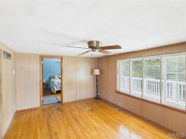 3548 State Road V, De Soto, MO 63020