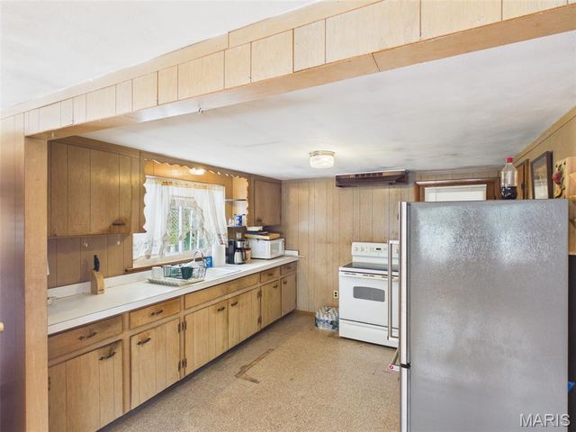 3548 State Road V, De Soto, MO 63020