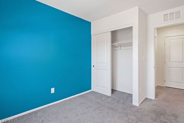 444 Moonlight Cove Drive, Henderson, NV 89002