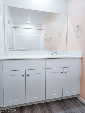 444 Moonlight Cove Drive, Henderson, NV 89002
