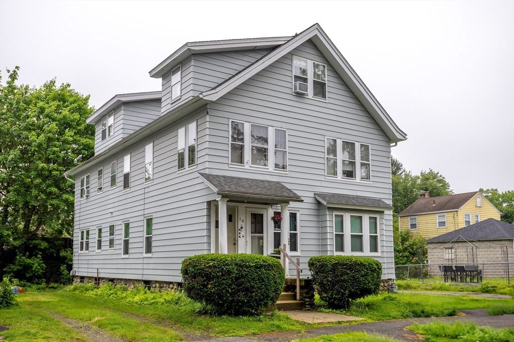 10 Underwood Street, Worcester, MA 01602