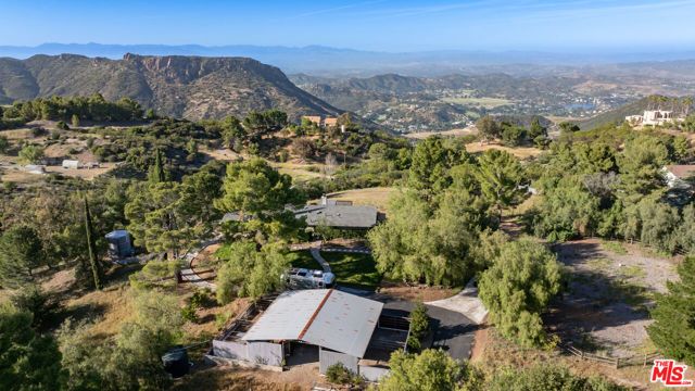 14677 Yerba Buena Road, Malibu, CA 90265