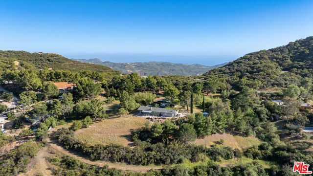 14677 Yerba Buena Road, Malibu, CA 90265