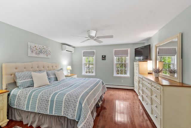 60 Searle St, Georgetown, MA 01833
