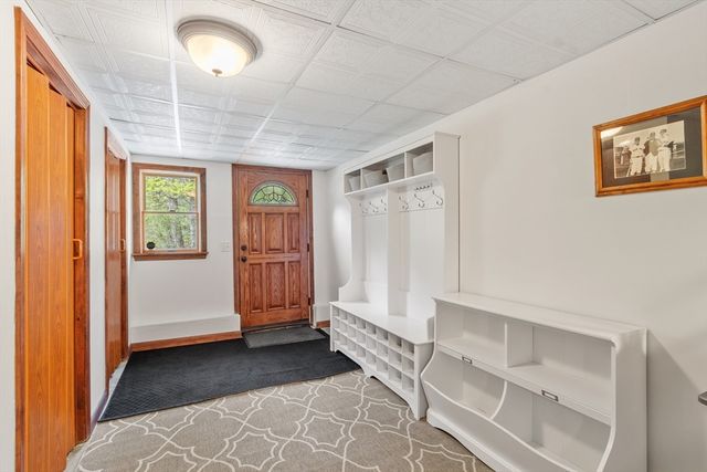60 Searle St, Georgetown, MA 01833