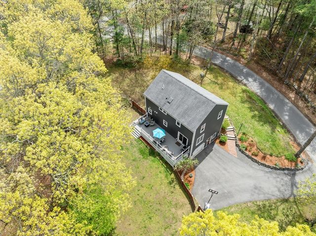 60 Searle St, Georgetown, MA 01833