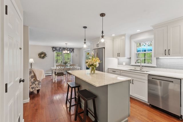 60 Searle St, Georgetown, MA 01833