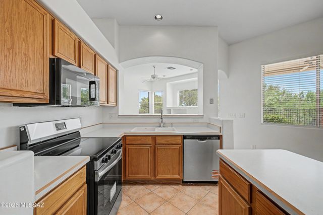 5141 N Sabino Fairway Place, Tucson, AZ 85749