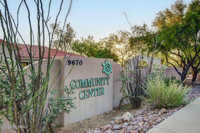 5141 N Sabino Fairway Place, Tucson, AZ 85749