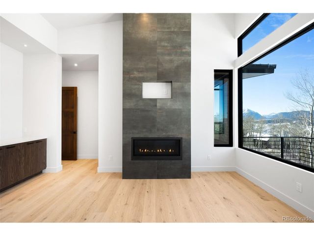 530 Lakeview Cir, Silverthorne, CO 80498