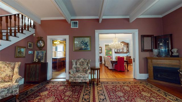 719 Woodland Street, Houston, TX 77009