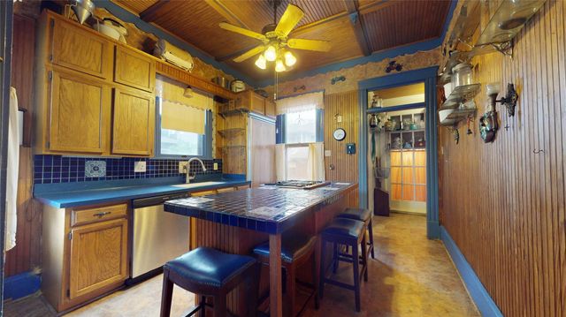 719 Woodland Street, Houston, TX 77009