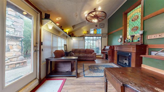 719 Woodland Street, Houston, TX 77009