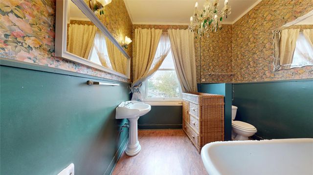 719 Woodland Street, Houston, TX 77009