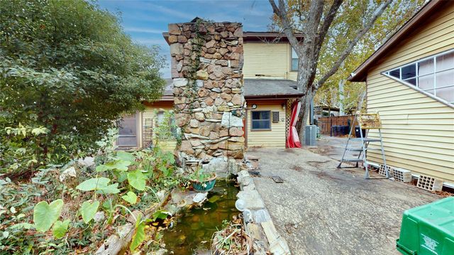 719 Woodland Street, Houston, TX 77009