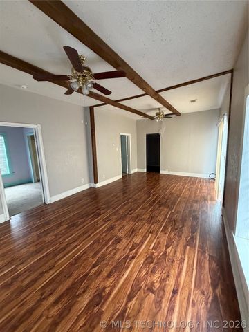 318 N Ash Avenue, Broken Arrow, OK 74012