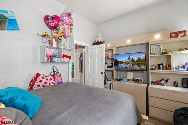 91 Franklin Ave, West Orange Twp., NJ 07052