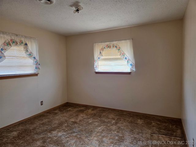 400 S Caney Street, Copan, OK 74022