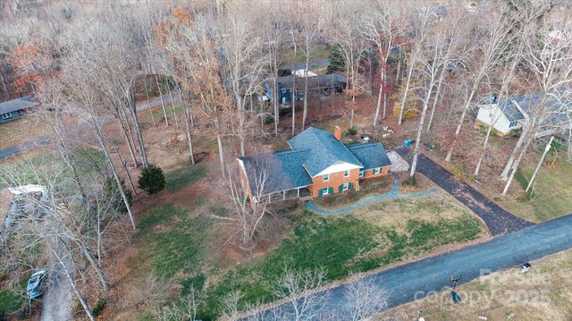 418 Woodcrest Lane, Albemarle, NC 28001