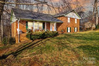 418 Woodcrest Lane, Albemarle, NC 28001