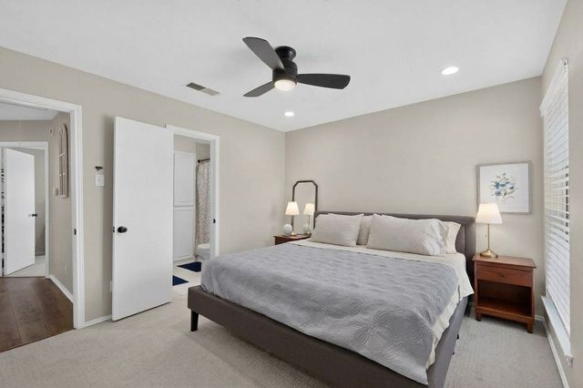 4030 Rawlins Street E, Dallas, TX 75219