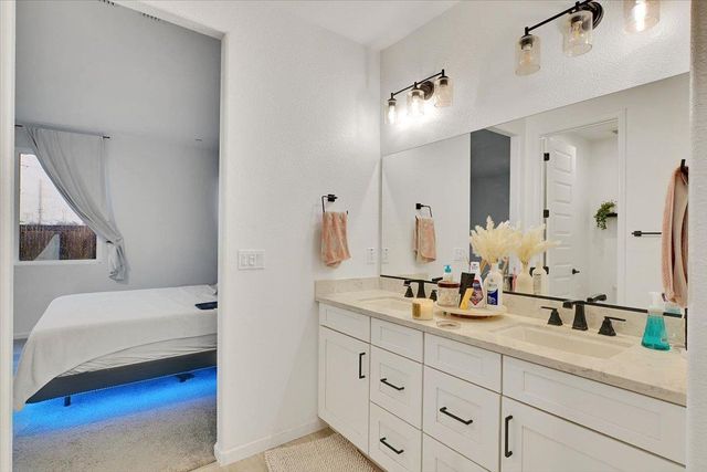 2064 Englebright Way, Plumas Lake, CA 95961