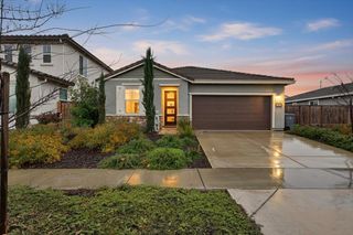 2064 Englebright Way, Plumas Lake, CA 95961