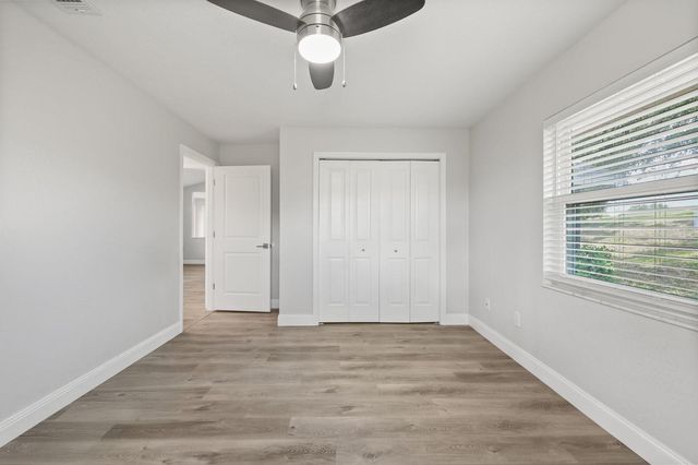 37153 COUNTY ROAD 452, Grand Island, FL 32735