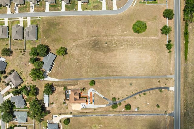 37153 COUNTY ROAD 452, Grand Island, FL 32735