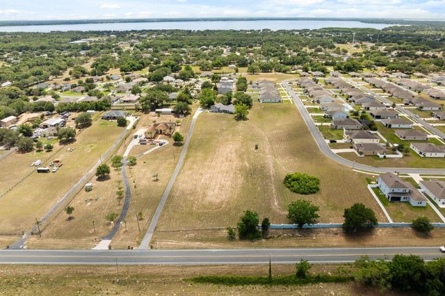 37153 COUNTY ROAD 452, Grand Island, FL 32735