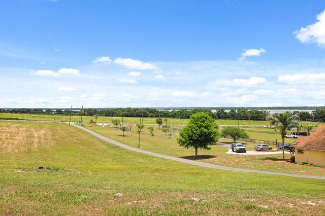 37153 COUNTY ROAD 452, Grand Island, FL 32735