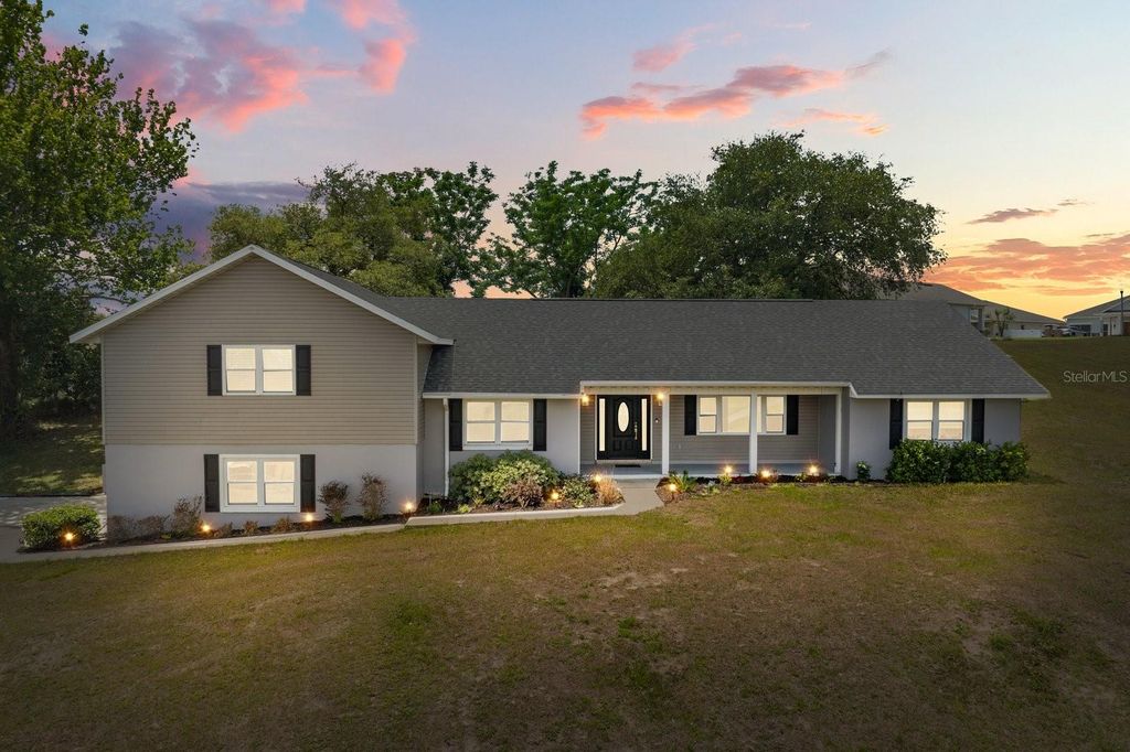 37153 COUNTY ROAD 452, Grand Island, FL 32735