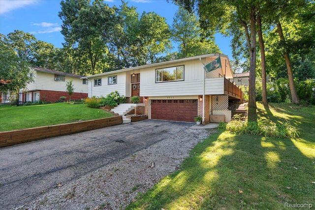 6023 Paramus, Independence Charter Township, MI 48346