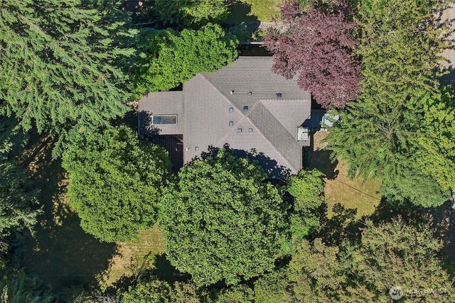 8555 30th Avenue NW, Seattle, WA 98117