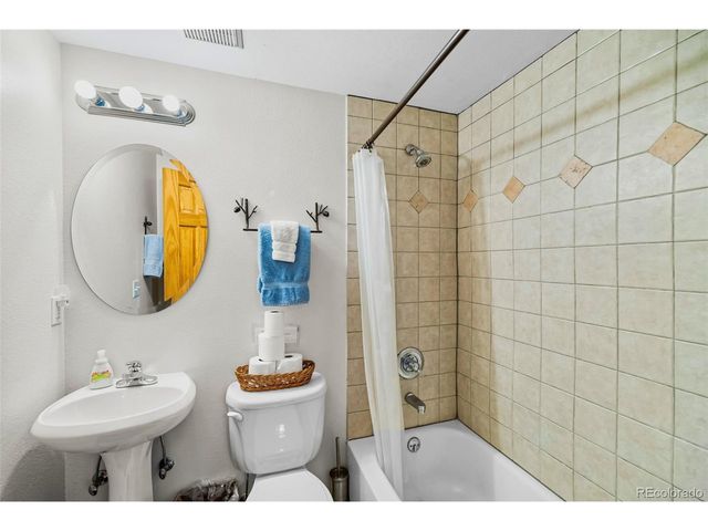 1026 Warpath Rd, Como, CO 80432