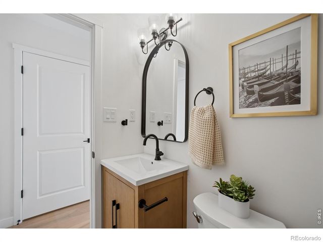 12 Baylor Drive, Longmont, CO 80503