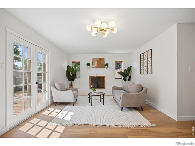 12 Baylor Drive, Longmont, CO 80503