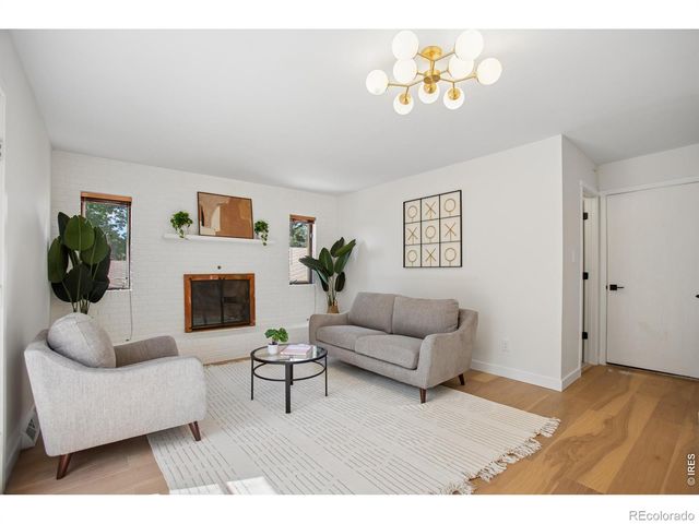 12 Baylor Drive, Longmont, CO 80503