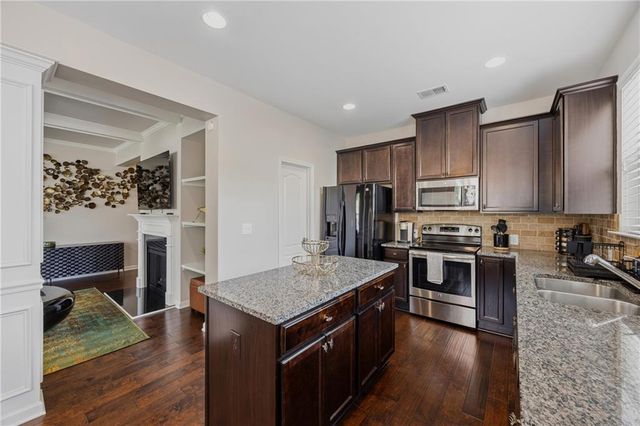4000 Princeton Lakes Pass SW, Atlanta, GA 30331
