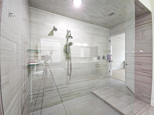 813 Sunny Ridge DR, Leander, TX 78641